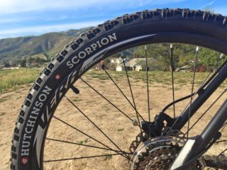 Bmebikes Bm Night Hawk Hutchinson Scorpion Tires