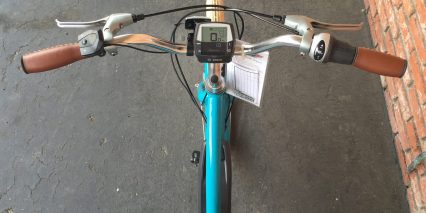 2016 Electra Townie Go Stitched Leatherette Grips