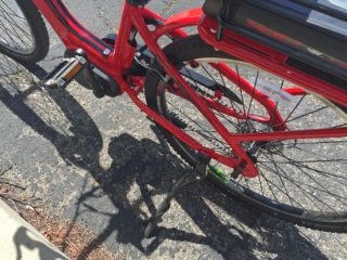Izip E3 Vibe Plus Adjustable Kickstand