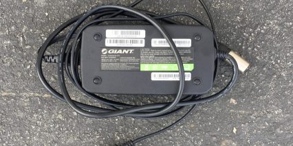Giant Quick E Plus 3 Amp Battery Charger