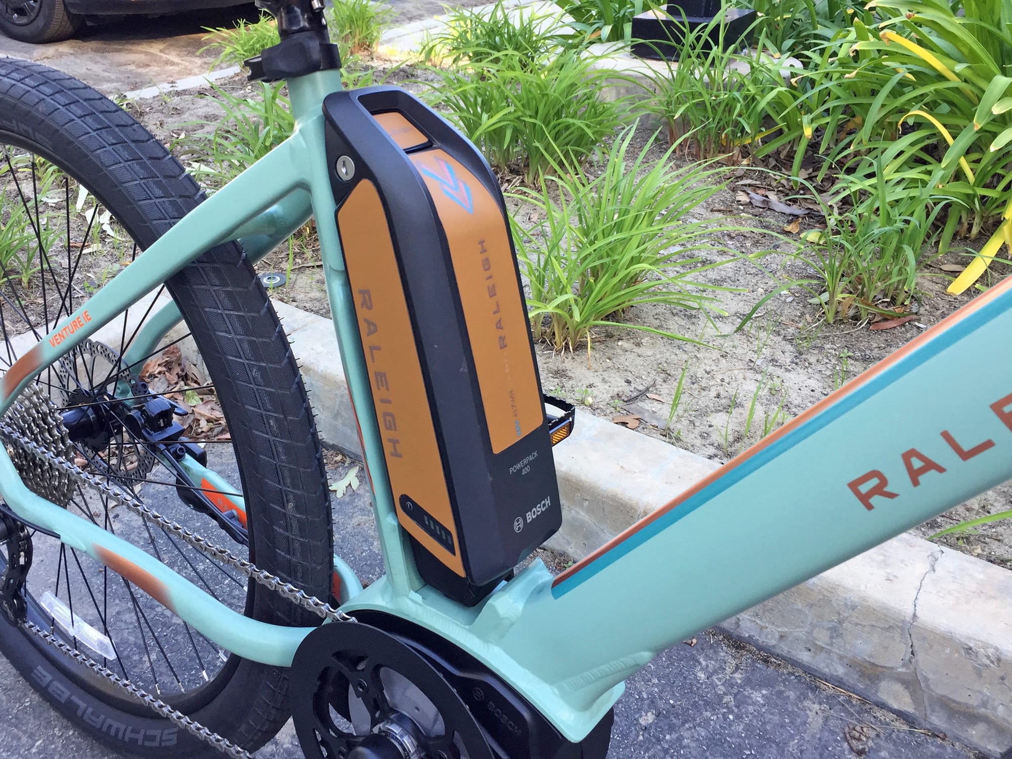 raleigh venture electric bike