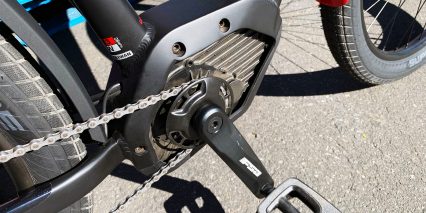 2019 Raleigh Redux Ie Sandpaper Grip Pedals Bosch Performance Line Speed Mid Drive Motor