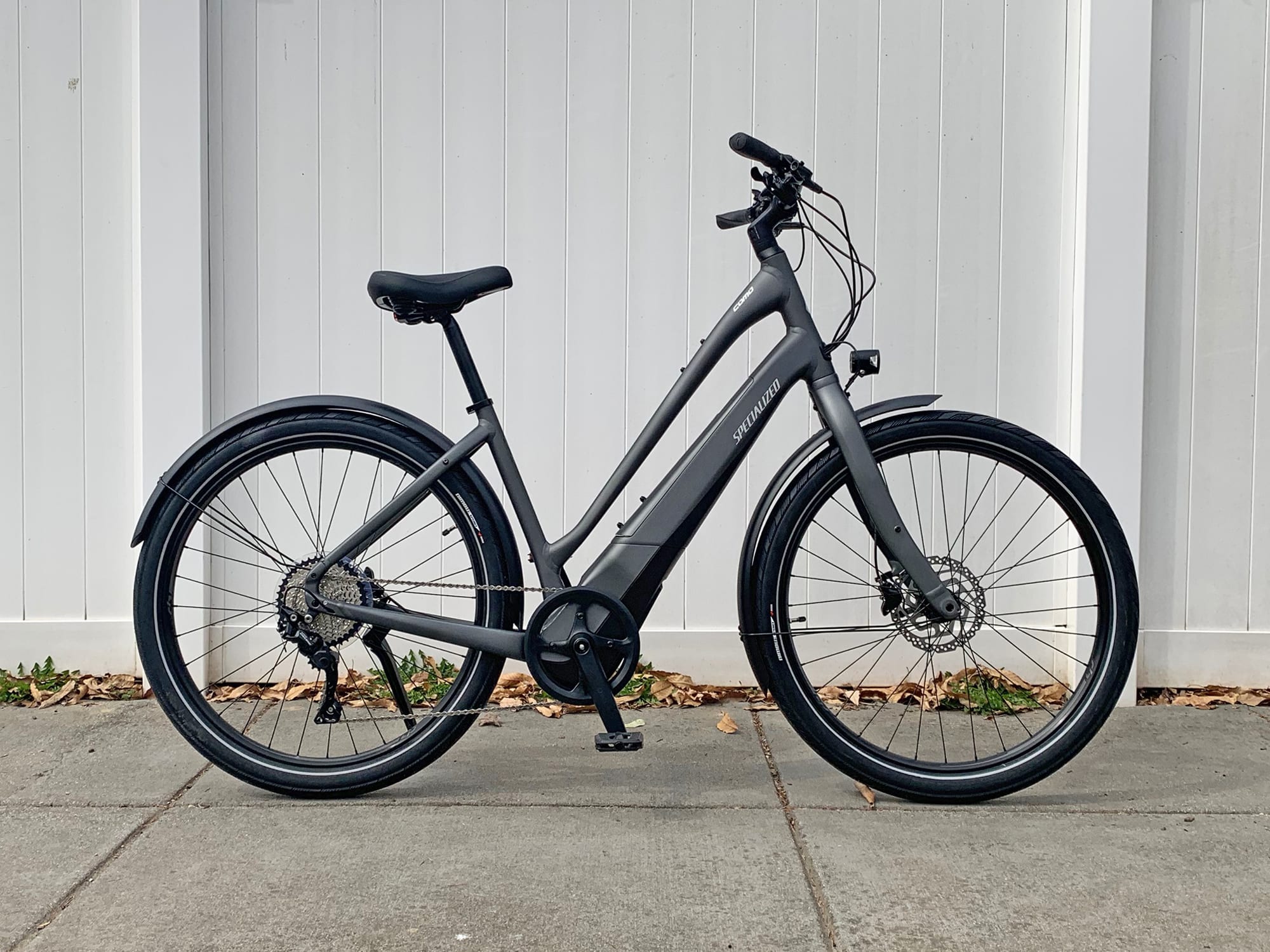 specialized como electric bike review