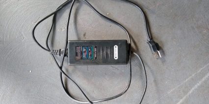 Aurora Hub Drive Portable Battery Charger