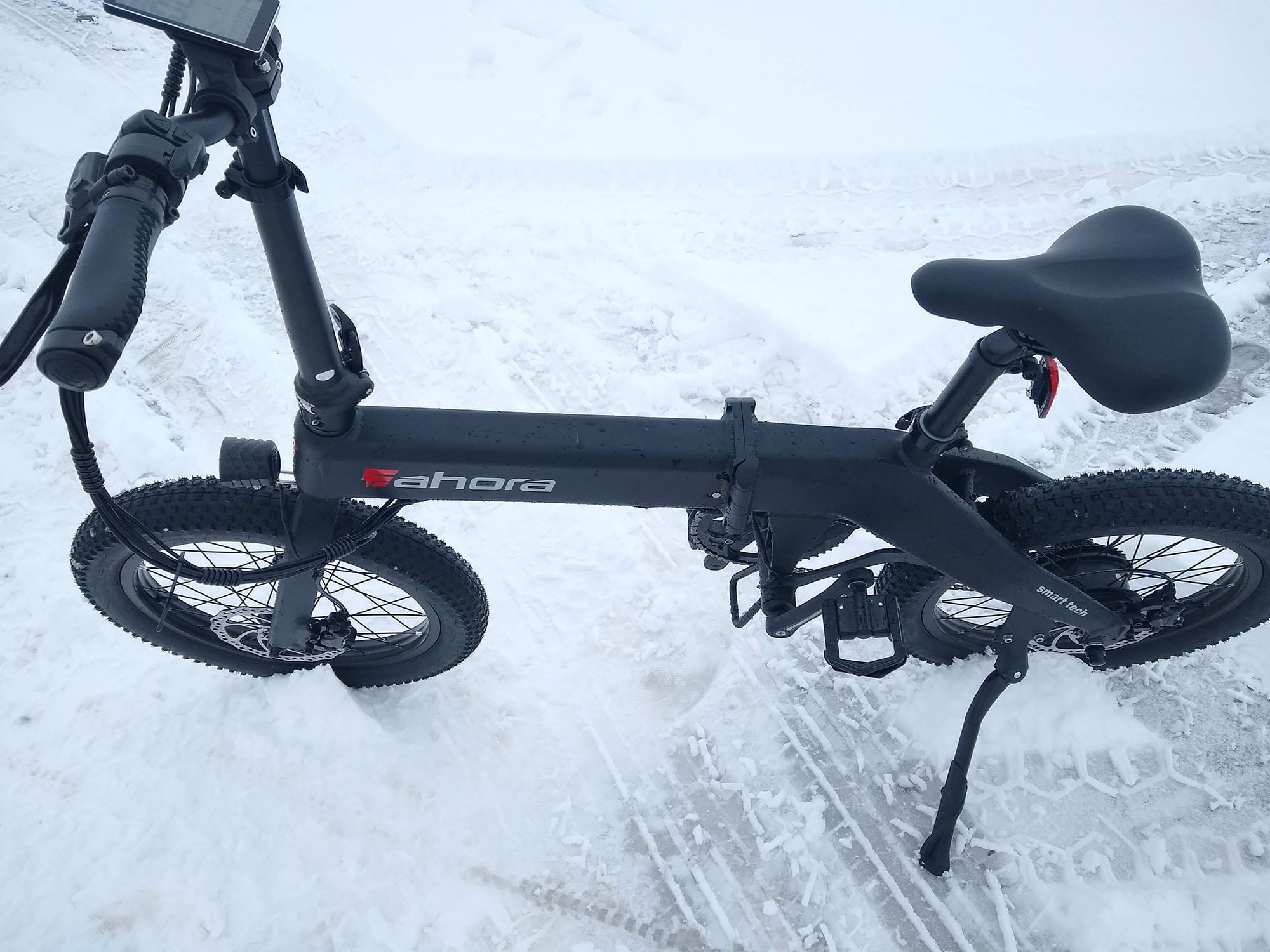 eahora bike review