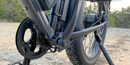 Eu Rad Power Bikes Radrhino 5 Bottom Bracket Internally Routed Wires