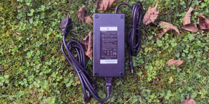 Evelo Aurora Limited 2 Amp Battery Charger