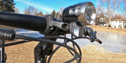 Gazelle Ultimate C8 Hmb Axa Blueline Center Mounted Integrated Headlight