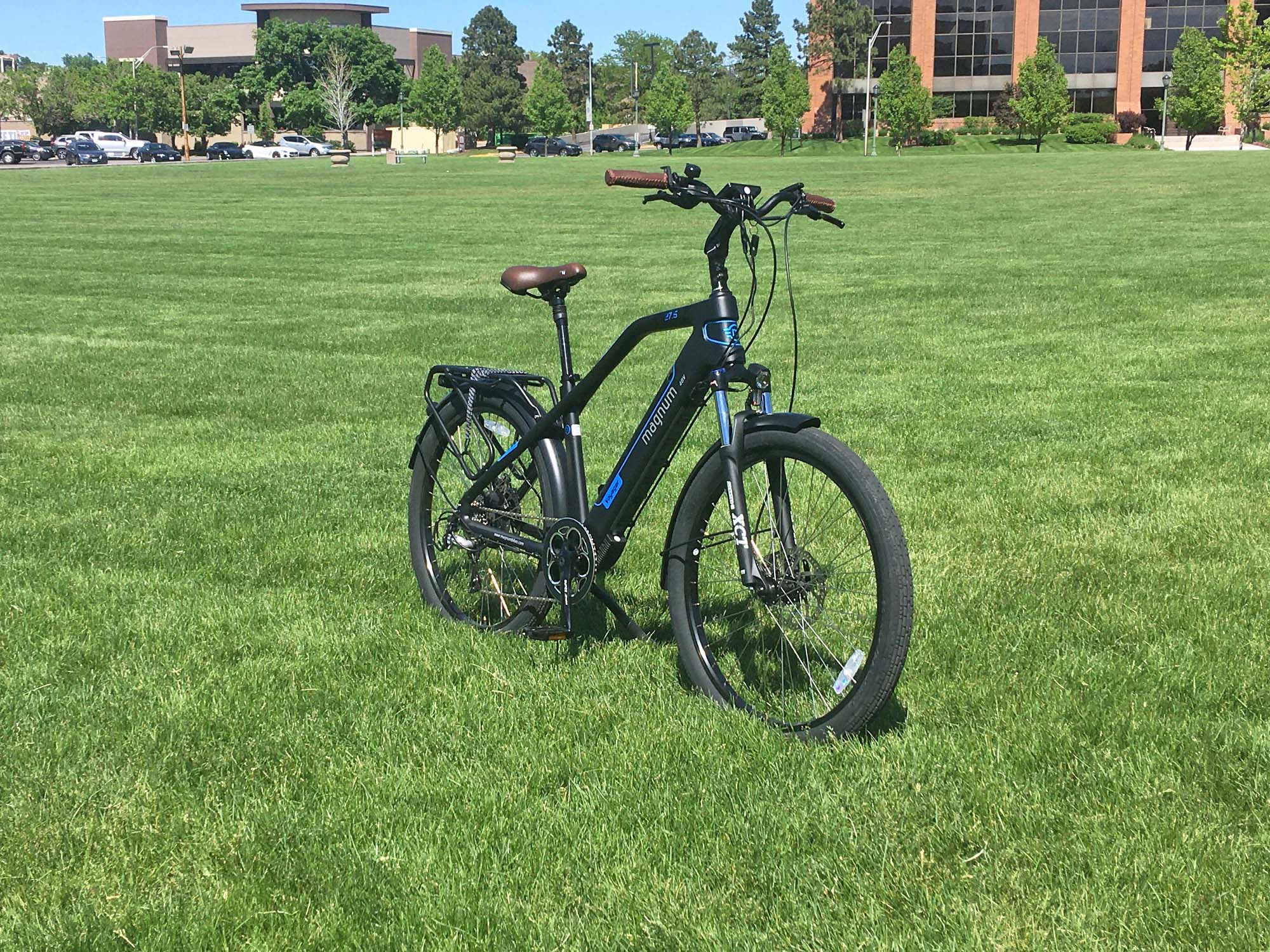 Magnum Voyager Review | ElectricBikeReview.com