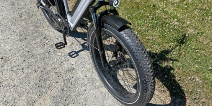 Rad Power Bikes Radrover 6 Plus Step Thru Rst Suspension Fork 60mm Travel With Lockout 26x4 Fat Tires