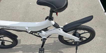 2022 Jupiterbike Discovery X7 Kickstand And Magnet To Keep Folded