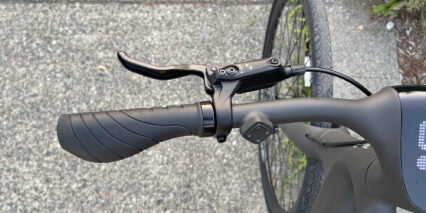 2022 Urtopia Carbon E Bike Left Button Pad And Brake Lever Locking Ergonomic Grips