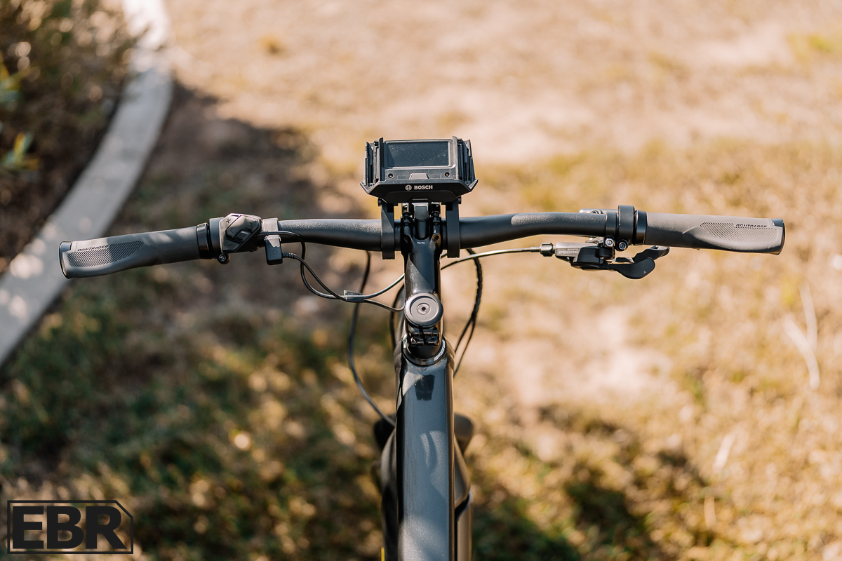 Trek Allant +8S cockpit