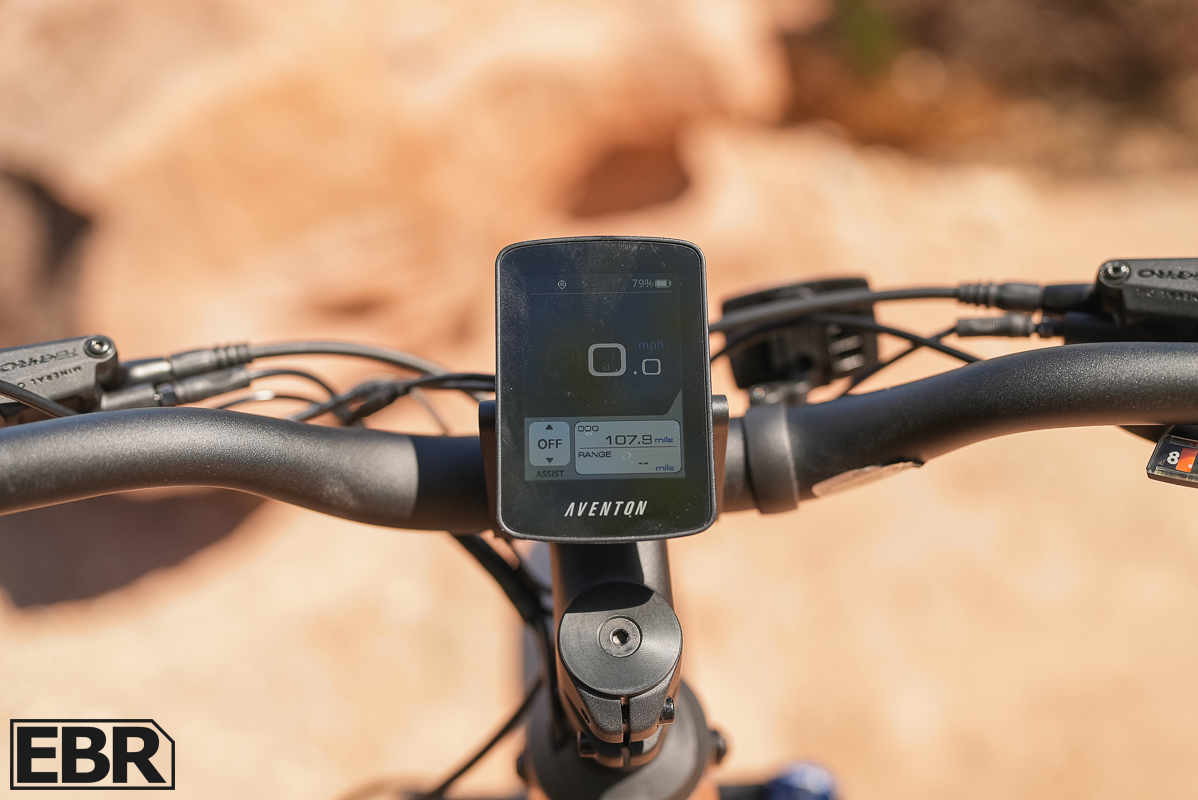 Aventon Aventure 3 ST display