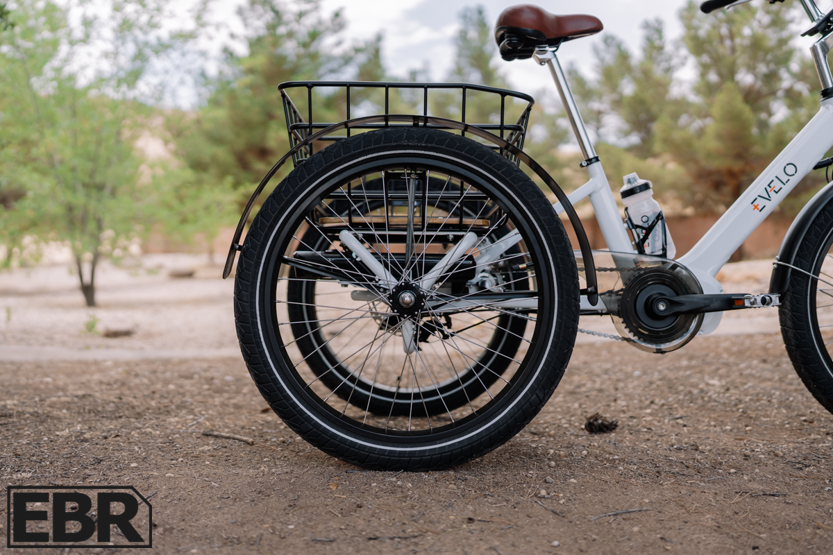 Evelo Compass tire