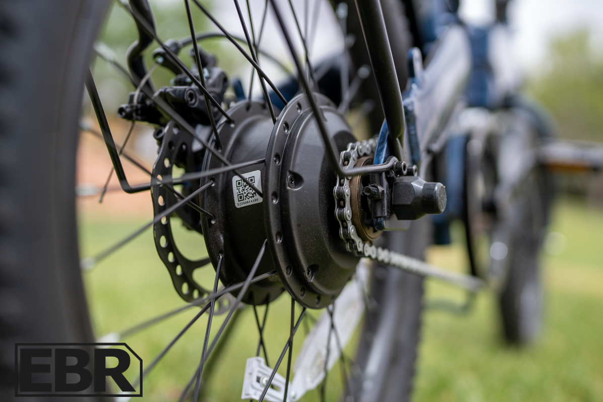 GoTrax E-Fold cassette gear cluster close-up detail shot