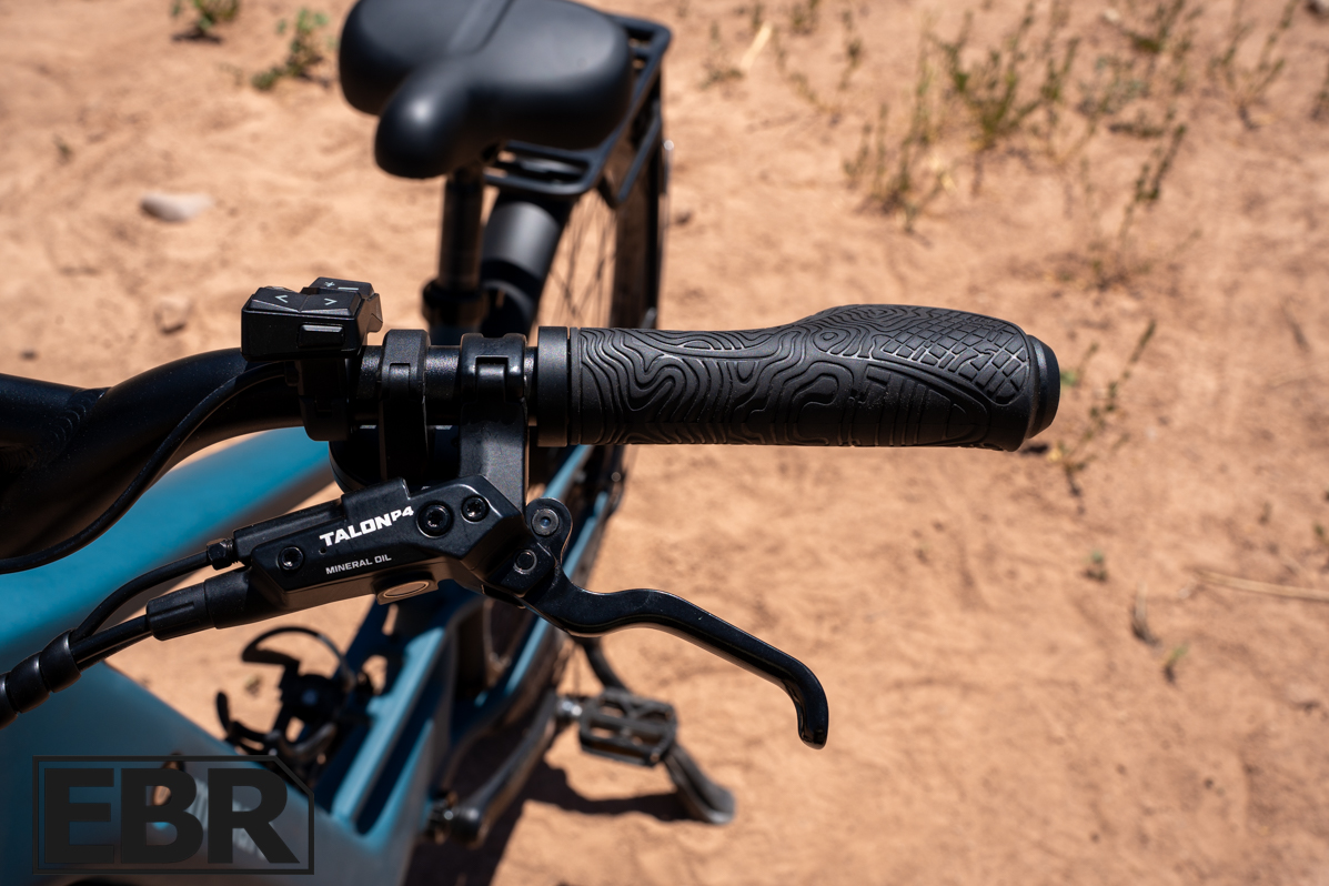 Monarc Tracer HS left side handlebar and front controls close-up view