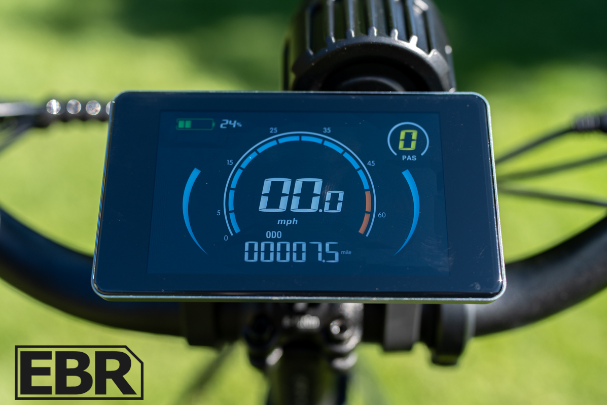 Hynox Trooper X electric bike display screen showing ride metrics and settings