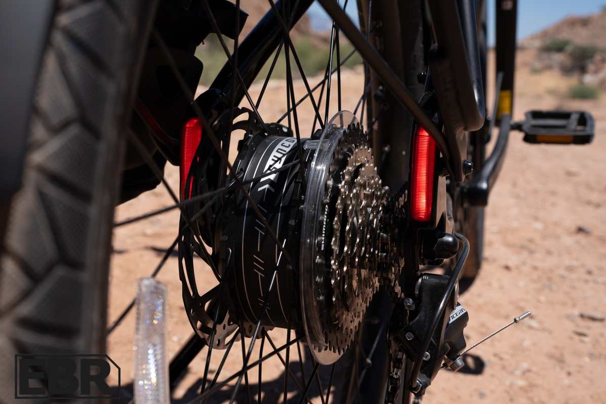 Momentum Vida E+EX Cassette & Taillights