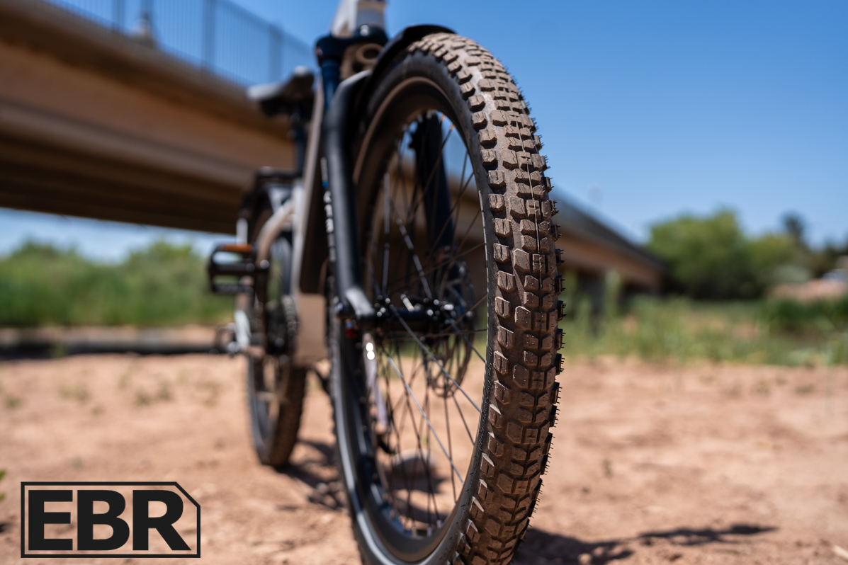 Euphree Stellar Falcon 2 e-bike tire tread pattern close-up detail shot