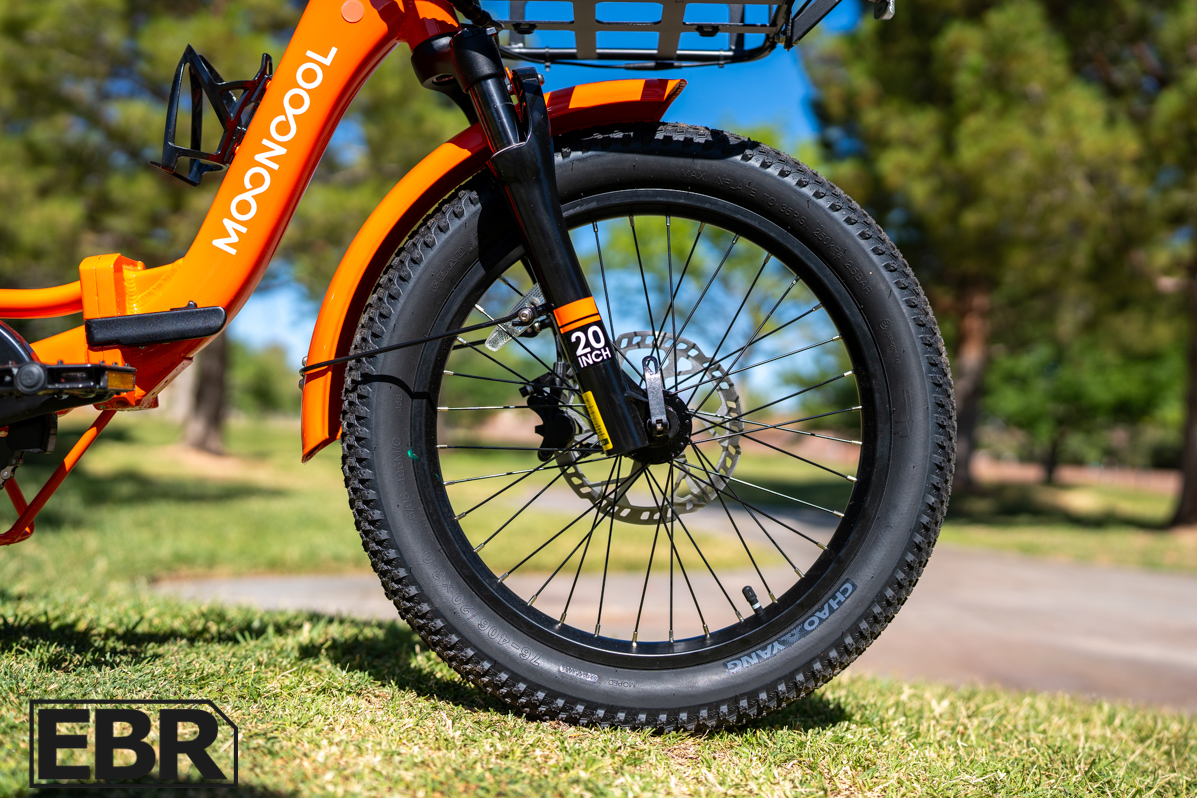 Mooncool TK2 Trike front wheel close-up detail shot